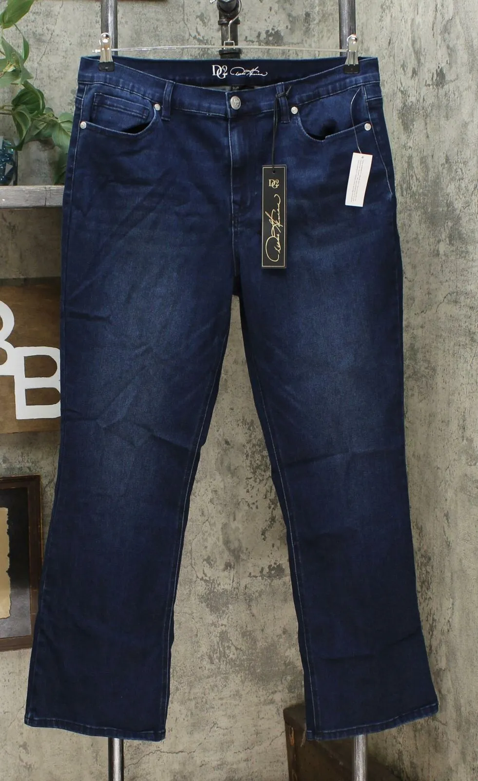 DG2 by Diane Gilman Women's Petite Virtual Stretch Boot Cut Jeans