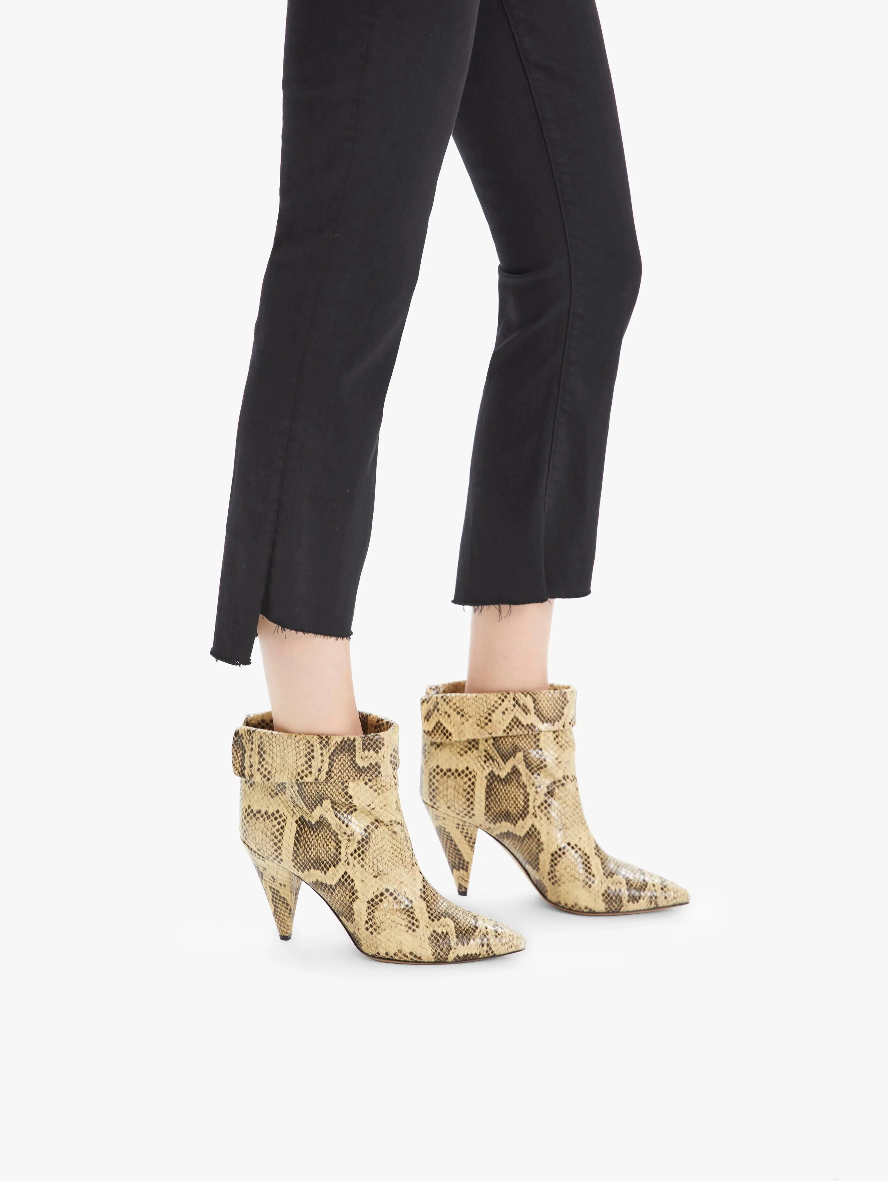 the insider crop step fray jean